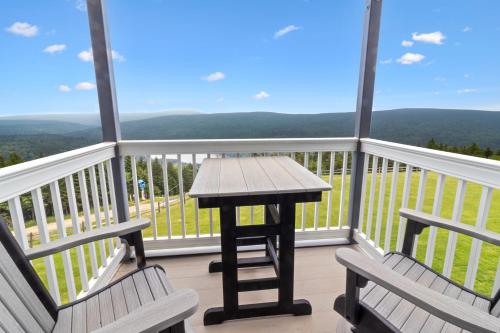 ML254 Close To Village And Slopes EZ Parking Wi-Fi in Dunmore, USA
