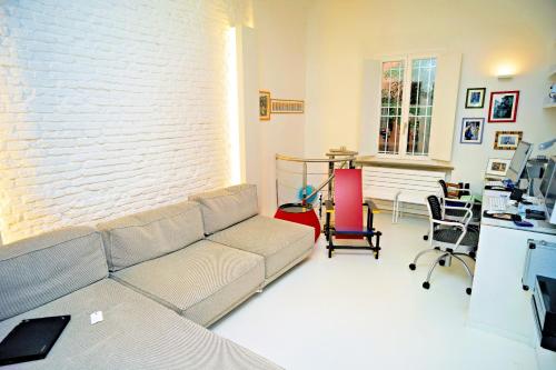 Elegant And Modern Loft In Medieval Bologna, Boloňa (fotografie 4)
