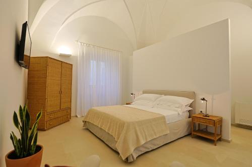 DON GEROLAMO Dimora Storica con piscina DON GEROLAMO Dimora Storica con piscina