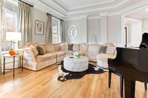 Chateau d' Amour - Where Love & Luxury Meet in Wake Forest