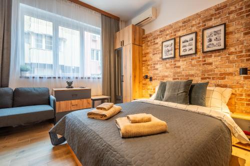 1BD Flat in Sofia Center - 2 min to Vitosha & NDK by Flat Mаnager Room Type - One-Bedroom Apartment