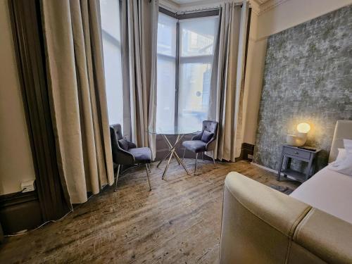 Brighton Marina House Hotel - image 6