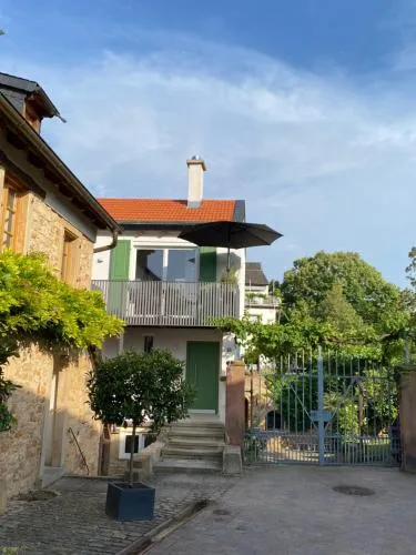 Häuschen am Turm in Deidesheim in Deidesheim, Deutschland