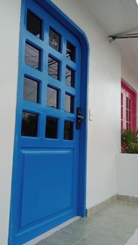 Hostal Miami Beach in El Bosque