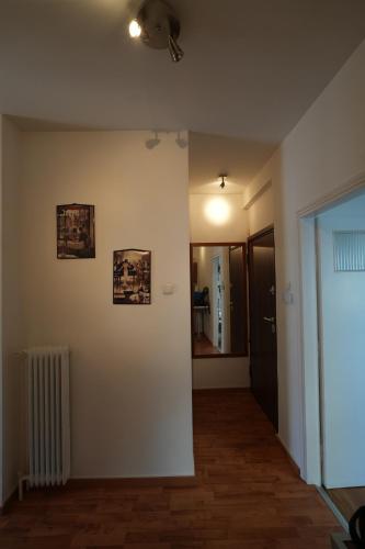 Heart of Athens 1 Bedroom - image 12