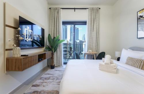 Elite LUX Holiday Homes - Contemporary Comfort – Studio in Azizi Riviera, Dubai