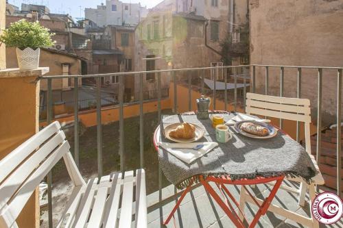 C M Fori Imperiali Apartment, Рим (фото 3)