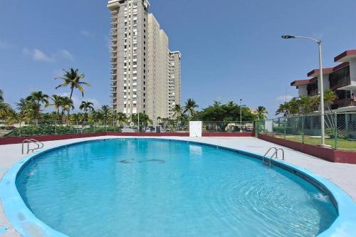 Swimming pool, Relaxing Studio Near El Yunque With Pool View in Luquillo