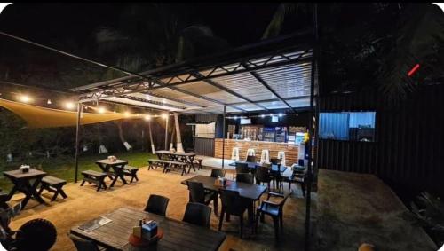 Jaco Mizata Beach and River in Acachapa