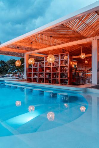 Басейн, Bambuda Santa Catalina in Санта-Каталіна