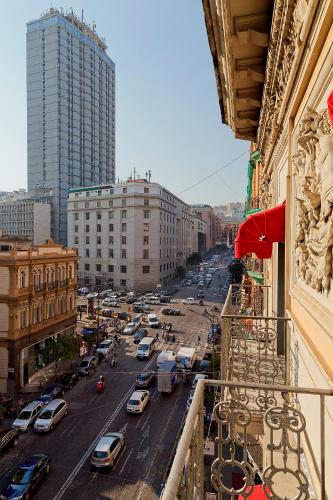 Exterior view, Airone Hotel in Historical Center