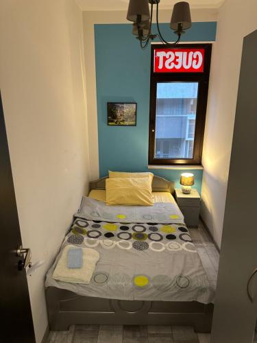 1 twin bed