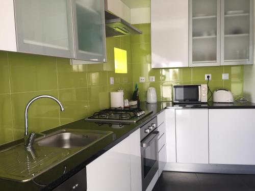 MODERN Conde Barão - SSs Apartments - image 10