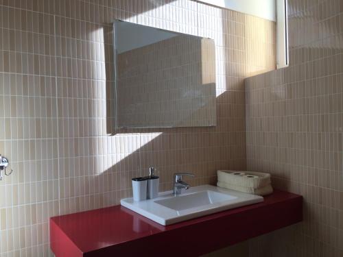 MODERN Conde Barão - SSs Apartments - image 4