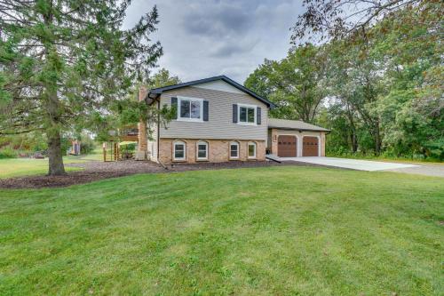 Blaine Vacation Rental with Heated Pole Barn! in Blaine, USA