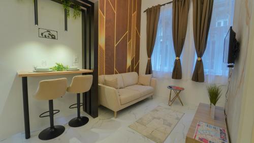 Panda Home 2