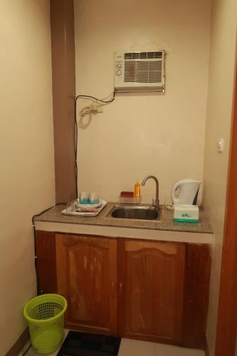 Jo-Cris Apartelle – City of Lapu-Lapu, IL