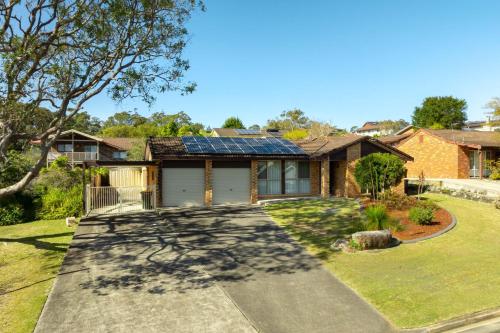 Colloden Beach House by Experience Jervis Bay - image 4