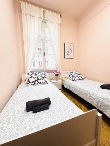 Y Central Station Private Rooms, Budapest (photo 2)