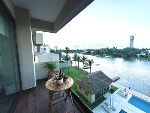 Departamento acogedor con vista al mar y alberca in Conchal, Mexico
