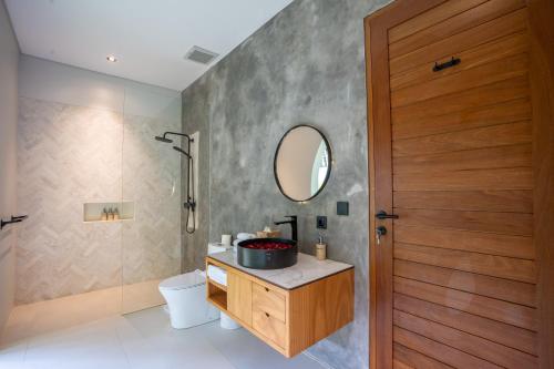 Double Room with Private Bathroom image 5