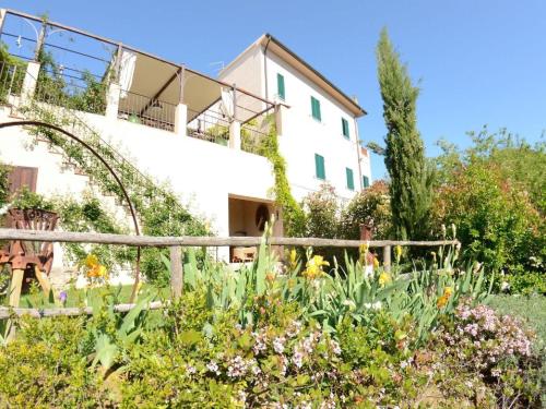 Tuscan Retreat in Aiale, Lari
