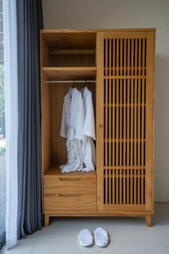 Double Room with Private Bathroom image 4