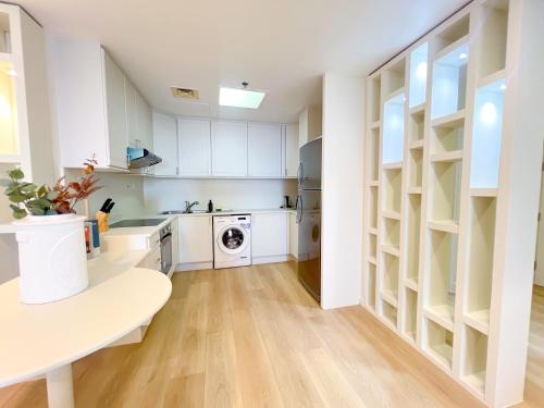 Stunning 2BR In Dubai Marina With Amazing views, Dubái (foto 9)