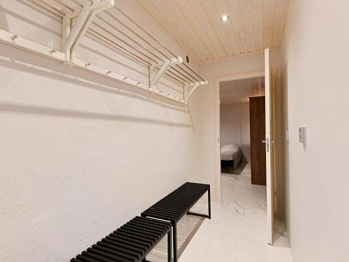 Holiday Cabin Northern Highlight next to Reindeer Farm Outdoor Hot Tub with fee Skiroom included - image 5