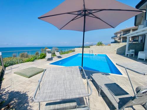 Stunning sea view villa gîte à louer Briatico