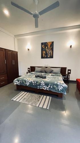 Deluxe Double Room with Private Bathroom image 6