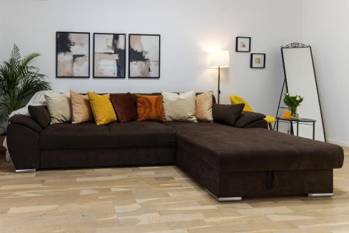 Amalia - Cozy & Quiet Apartment near Veranda Mall & Obor Market Room Type - One-Bedroom Apartment Amalia - Cozy & Quiet Apartment near Veranda Mall & Obor Market Room Type - One-Bedroom Apartment