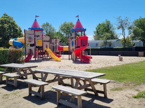 Playground, Chalet ZilverZand Renesse in Lagezoom