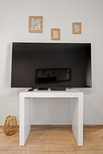 Kook Isrentals - ApartHotels In City Center - image 6