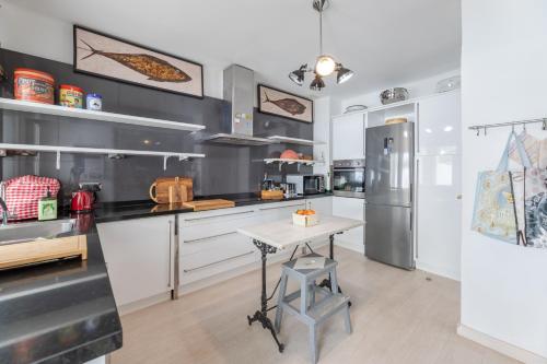 Birdie Luxury Golf Rio Real House - EaW Homes - Tap to explore photos