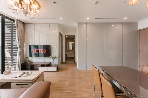 Superior Apartment image 10