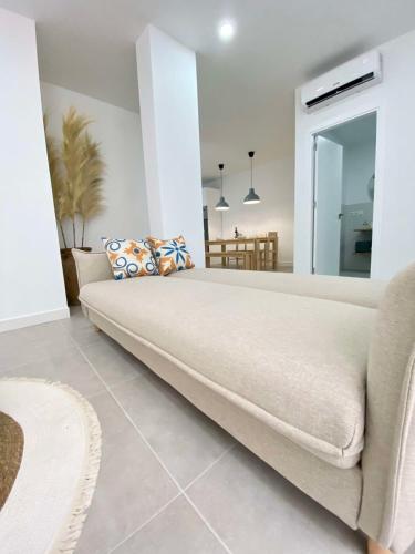 Apartment image 8