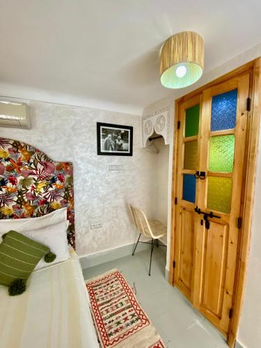 Single Room image 4