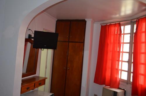 Reinales Plaza Hotel, Sao Paulo (photo 3)