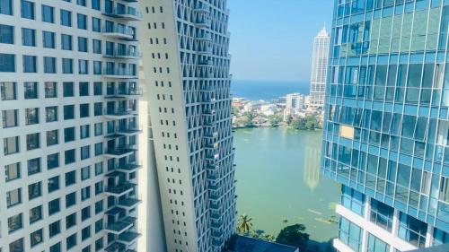 Luxury Sky Apartment - image 14