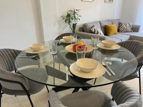 Hermoso apartamento de 2 dormitorios, gran terraza, vistas al mar y cerca de la playa "El Mirador de in Torremuelle