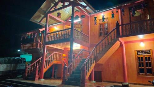 A Xưởng Homestay  - 발코니/테라스