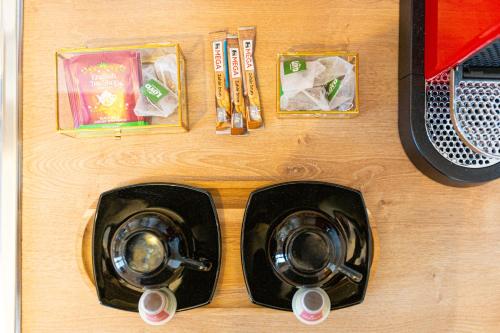 Avenue of MARA - ULTRACENTRAL Studio DeLuxe, Plus FREE Underground Parking Avenue of MARA - ULTRACENTRAL Studio DeLuxe, Plus FREE Underground Parking