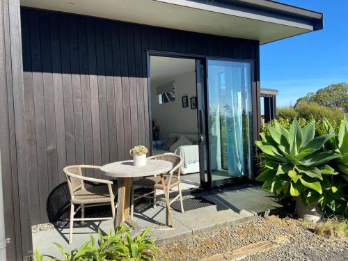 Raglan Studio at The Coastal Retreat