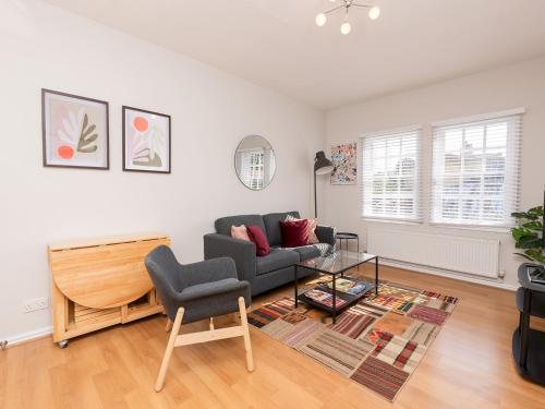Pass the Keys Bright modern one bed apartment - Bath city centre, Бат (фото 9)