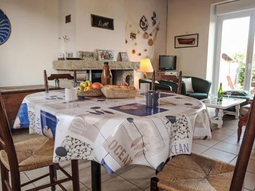 Holiday Home Ty Pol by Interhome in Camaret-sur-Mer