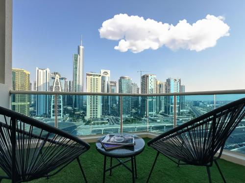 3-BDR Marina Gem w Stunning Yacht Bay Views, Dubai
