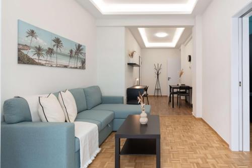 Phaedrus Living Zografou Azure Aura, Atene
