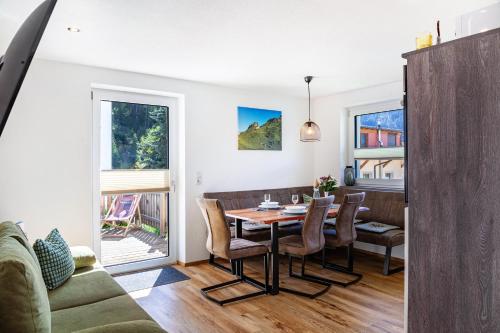 Three-Bedroom Superior Apartment