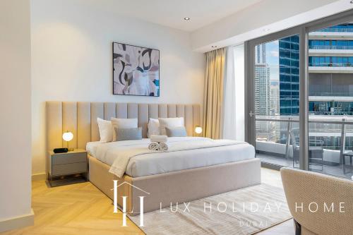 LUX The Silverene Marina View Studio 1, Dubai (photo 3)